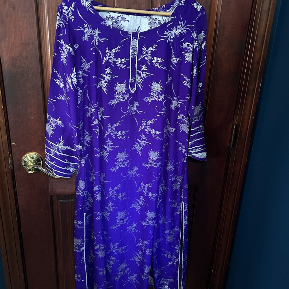 Women's Purple Floral Long Sleeve kurta